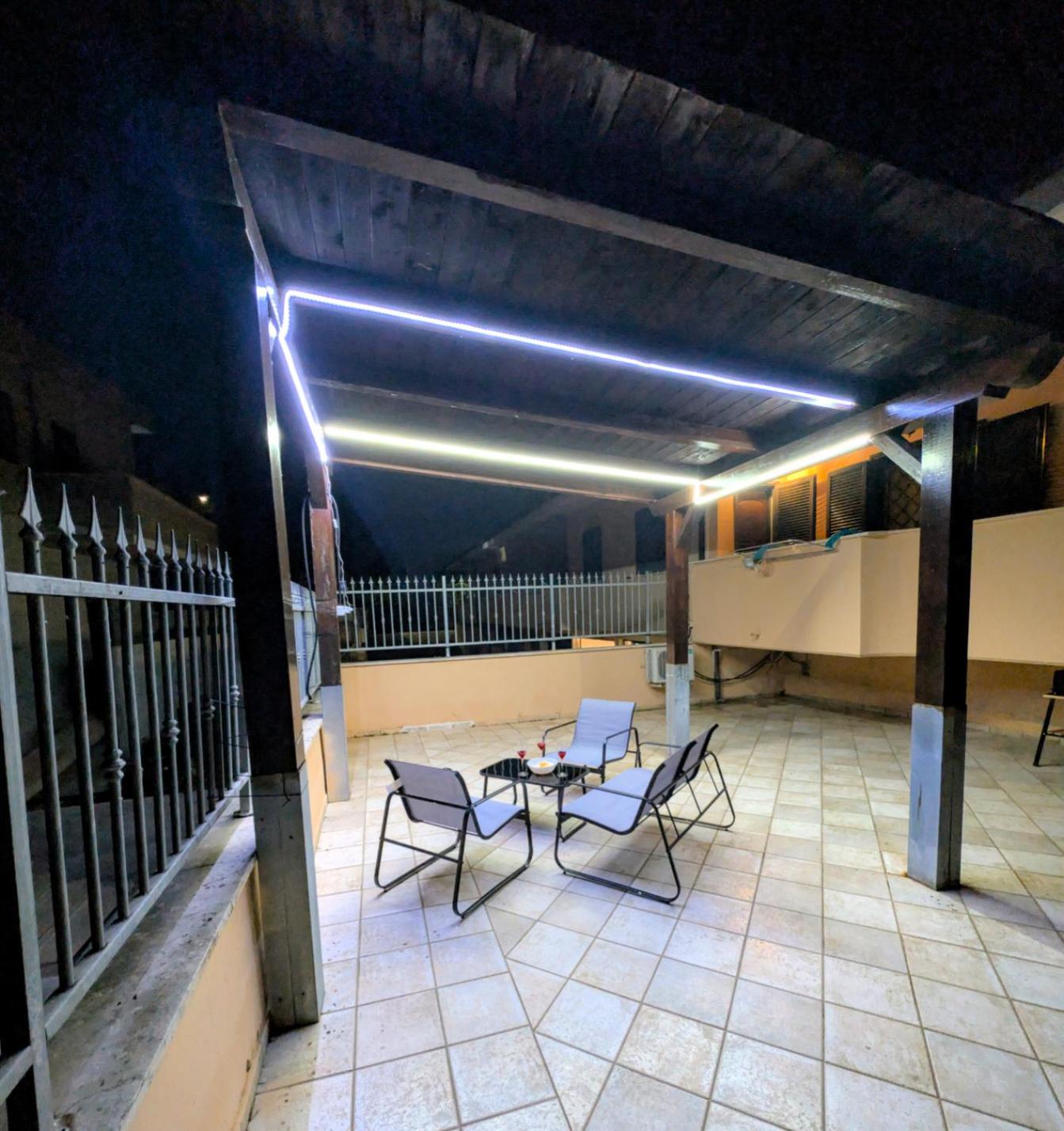 Cvr Apartment Rom